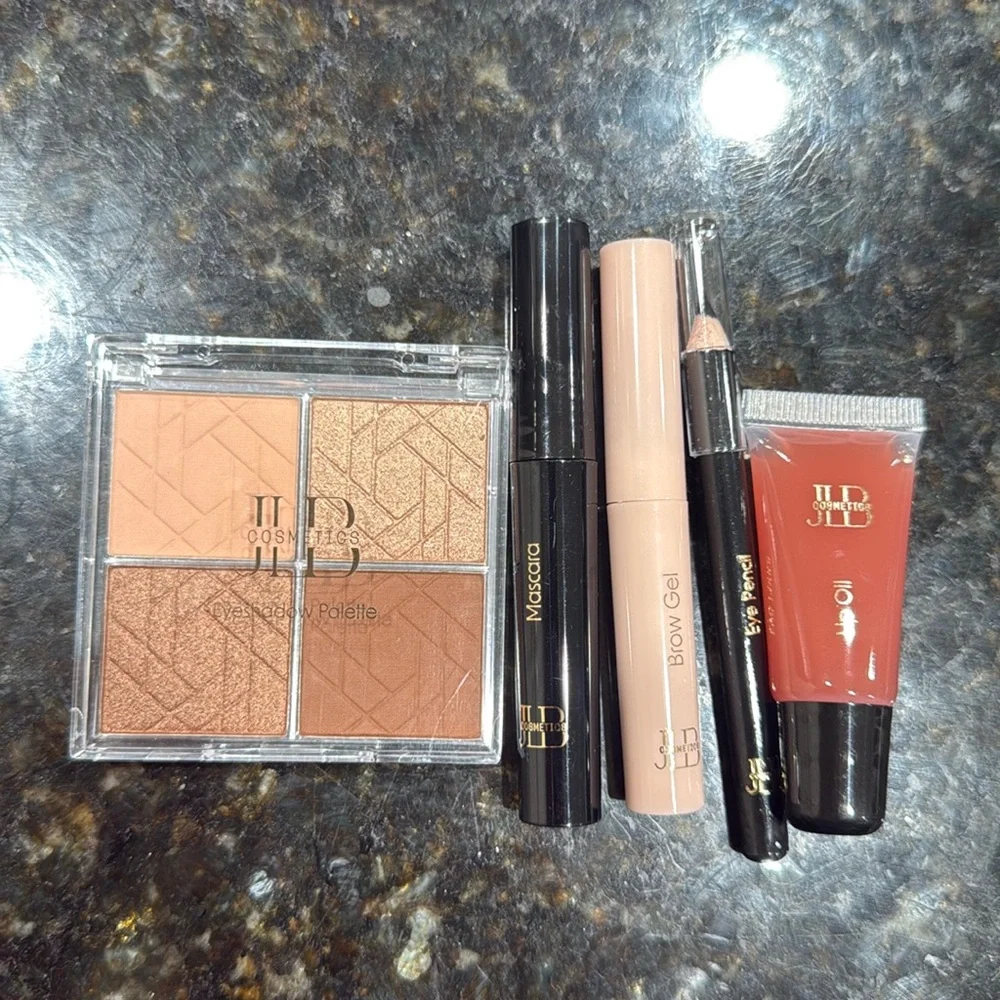 JLB Chic Blush Set with Coral and Nude Shades
